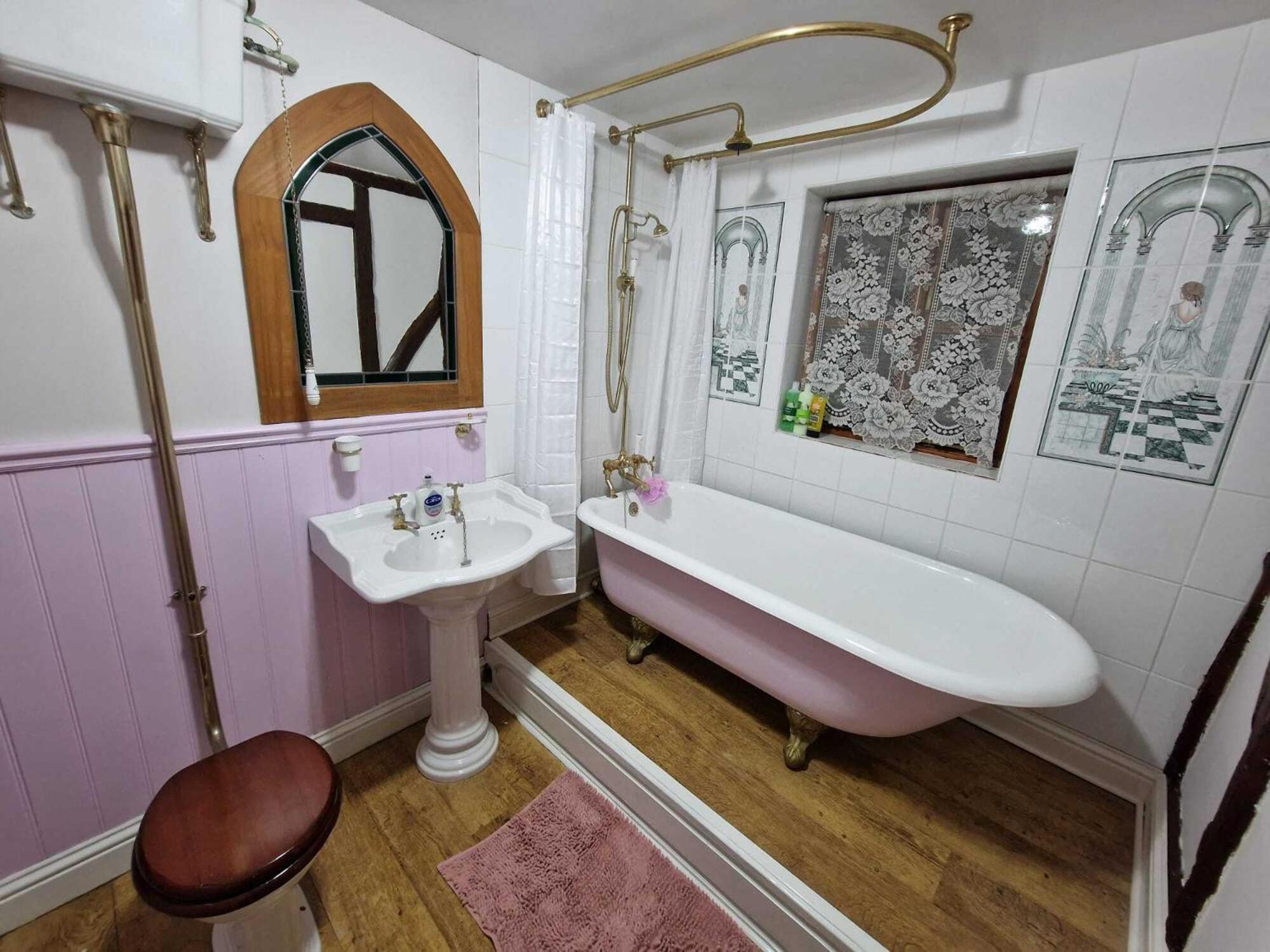 Two Bedroom Grade Ll Cottage At Az Luxury Stays Honey Horsefield With Wifi And Free Parking Hundon Exterior foto
